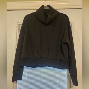 Zara Sweatshirt